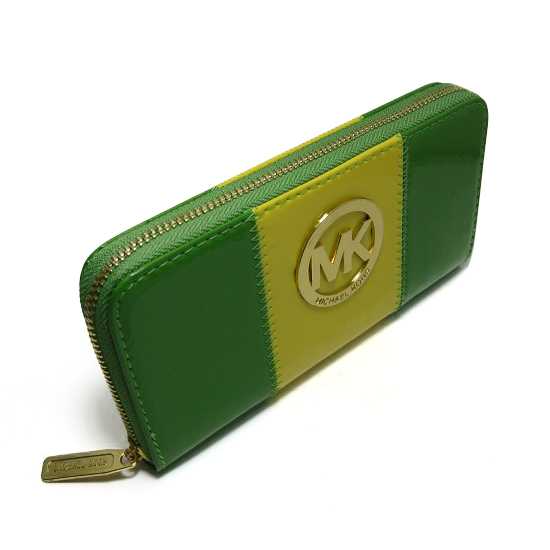 Michael Kors Jet Set Logo Large Green Wallets